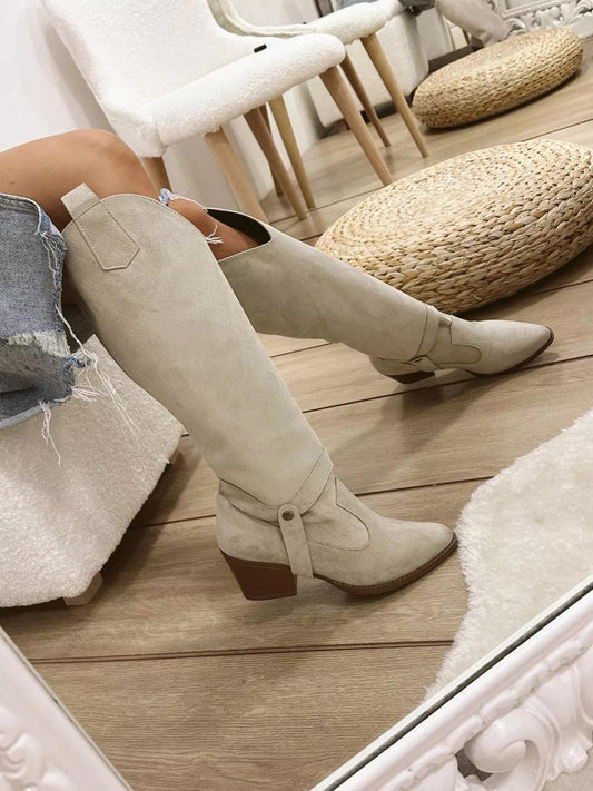 Beige boot